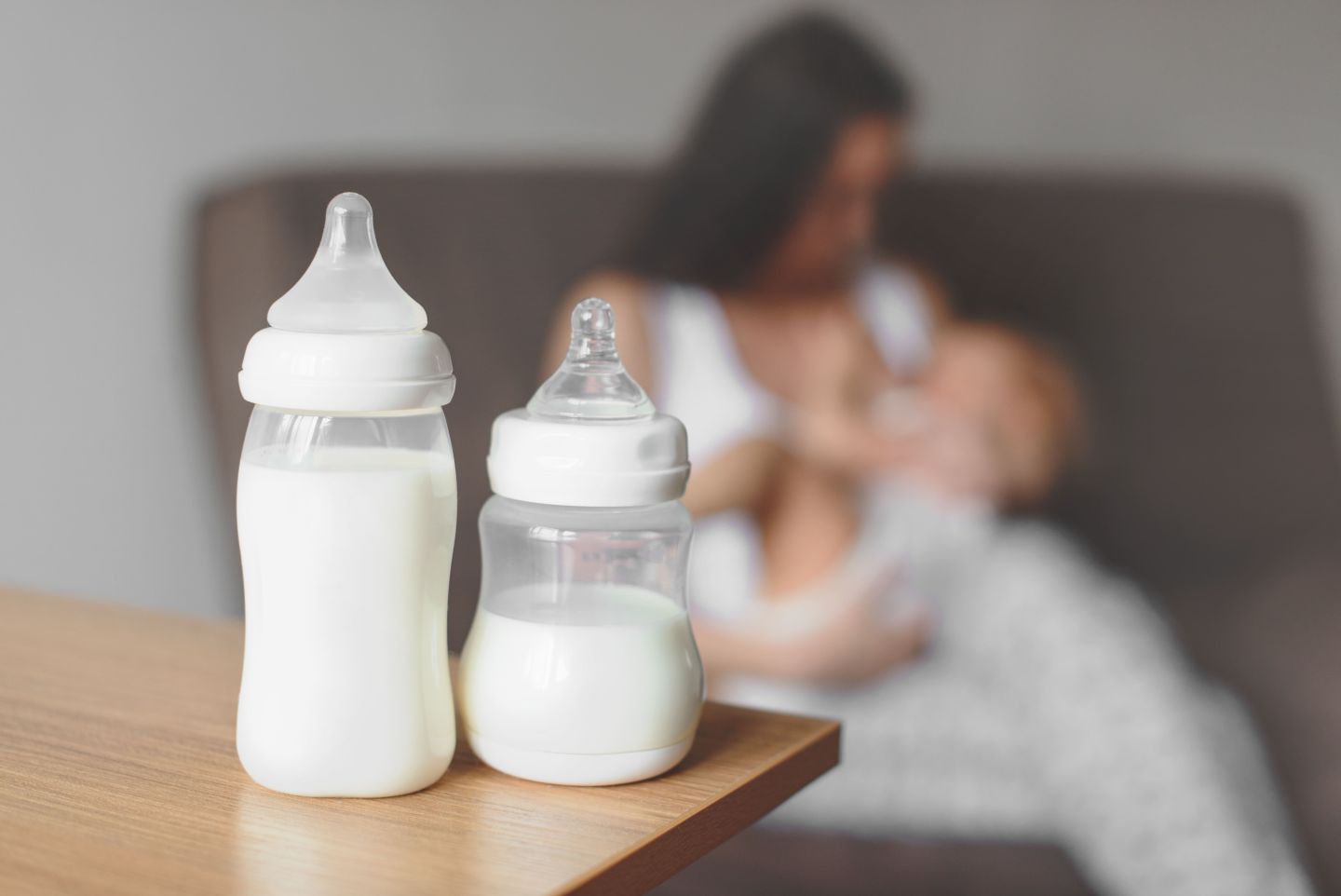 Prolaktin – Die Funktion von Prolaktin im Körper und seine Auswirkungen auf Gesundheit. Prolaktin: Das Hormon, das eine wichtige Rolle bei der Milchproduktion und dem hormonellen Gleichgewicht spielt.