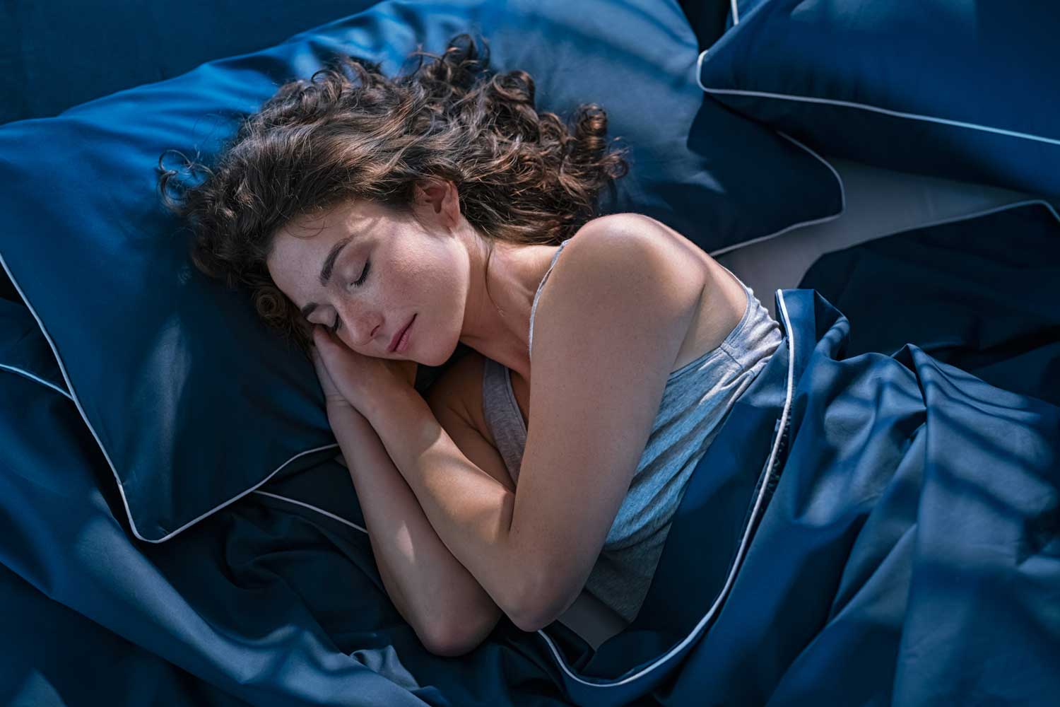 Besser schlafen – Strategien für eine erholsame Nacht und verbesserten Schlaf. Besser schlafen: Tipps für eine erholsame Nachtruhe und bessere Schlafqualität.